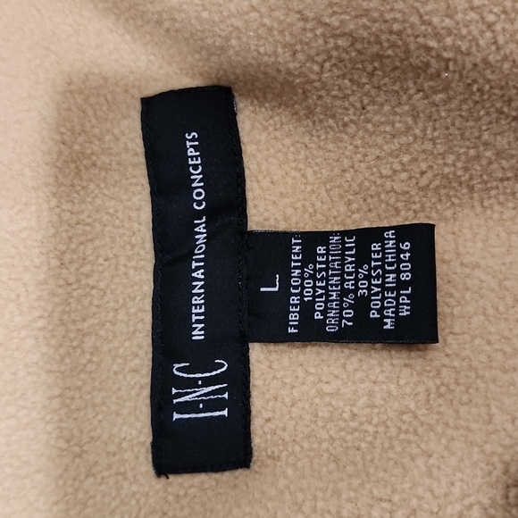 INC Hooded Puffer Vest - SZ L - Picture 9 of 9